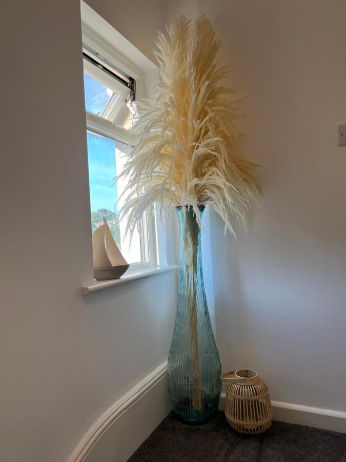 Lovely 1-Bedroom Flat In St Leonards On Sea Esterno foto